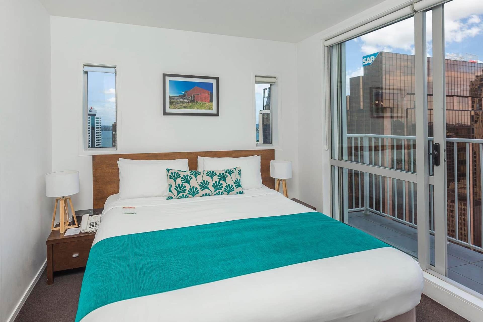 Barclay Suites