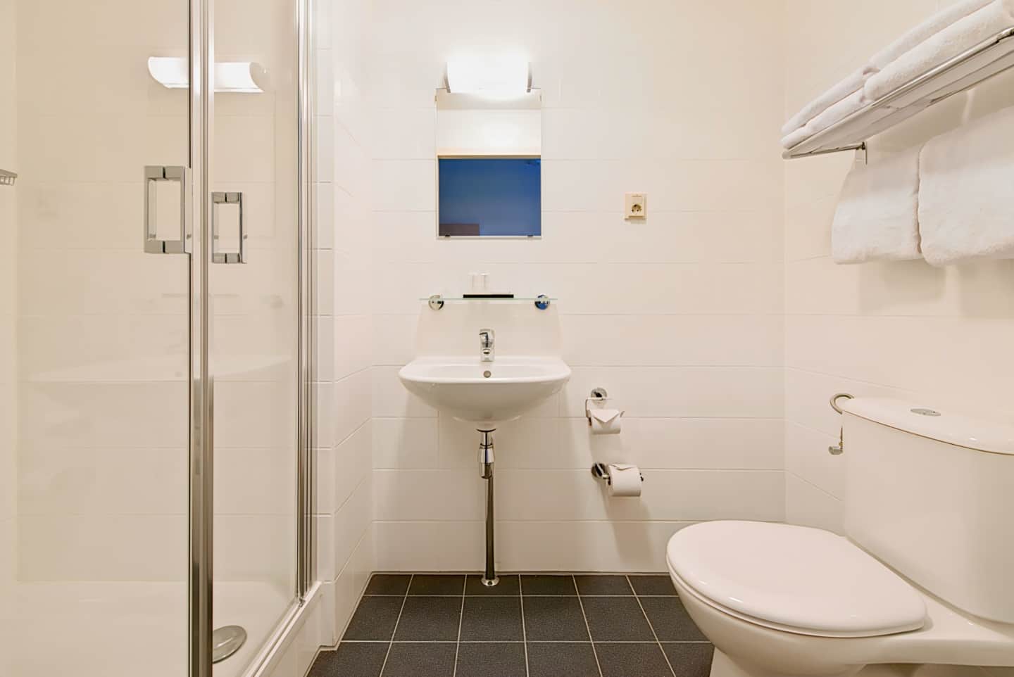 The Hague Teleport Hotel