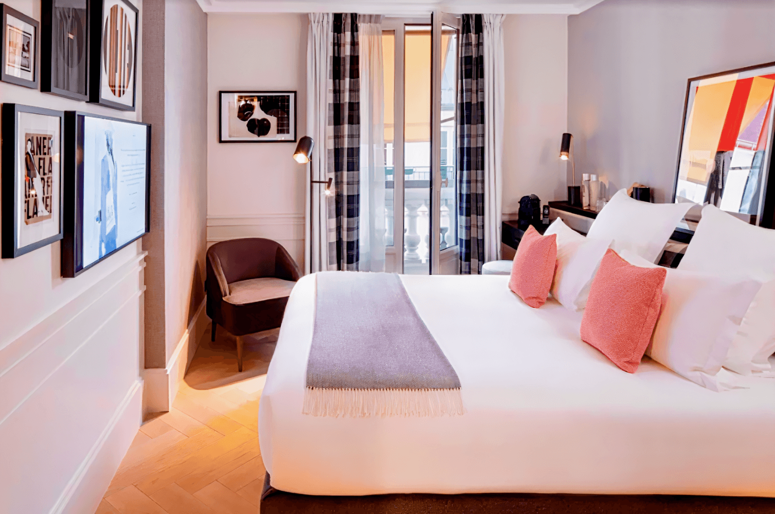 Maison ELLE Paris Etoile