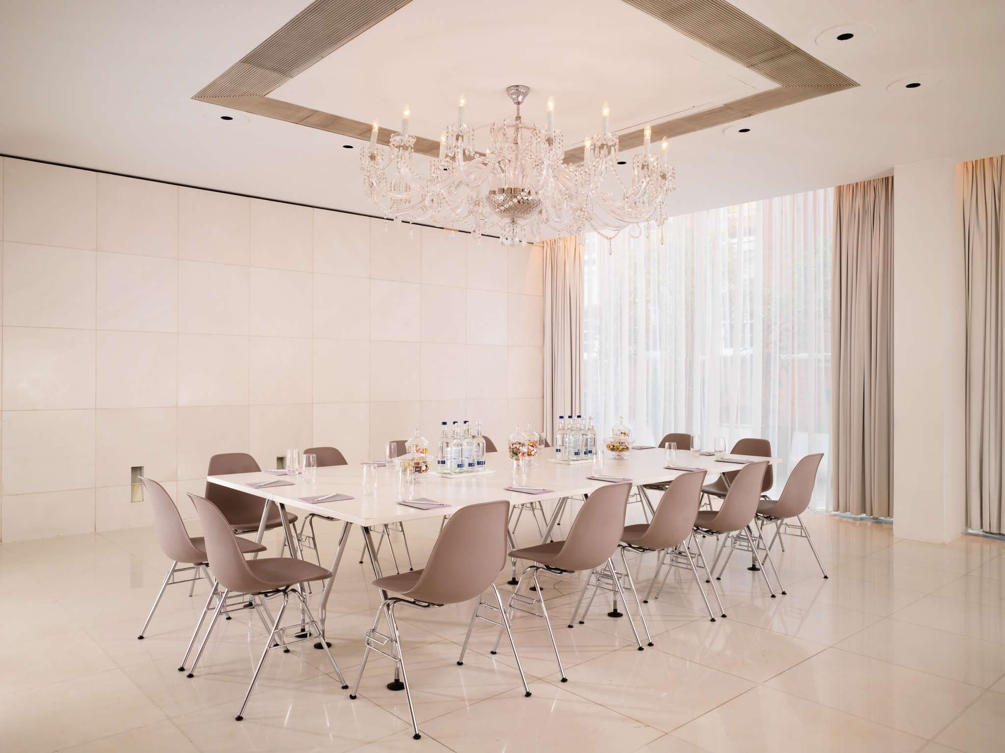 St Martins Lane London