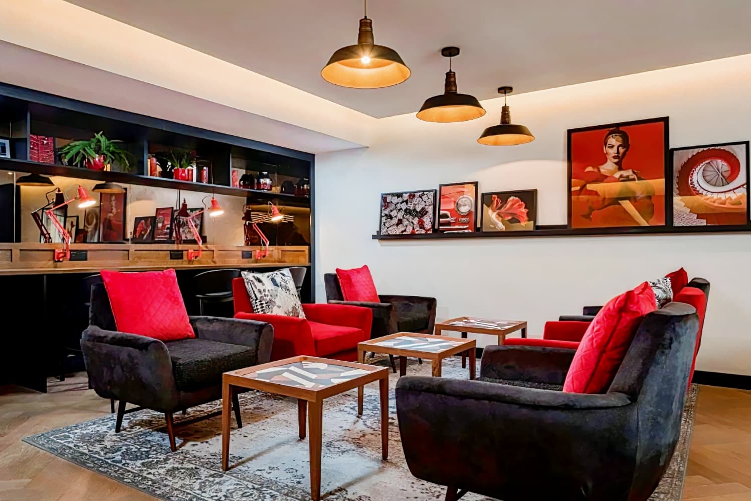 Radisson RED Heathrow