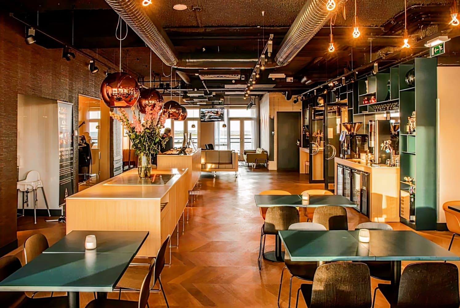 Amadi Panorama Hotel