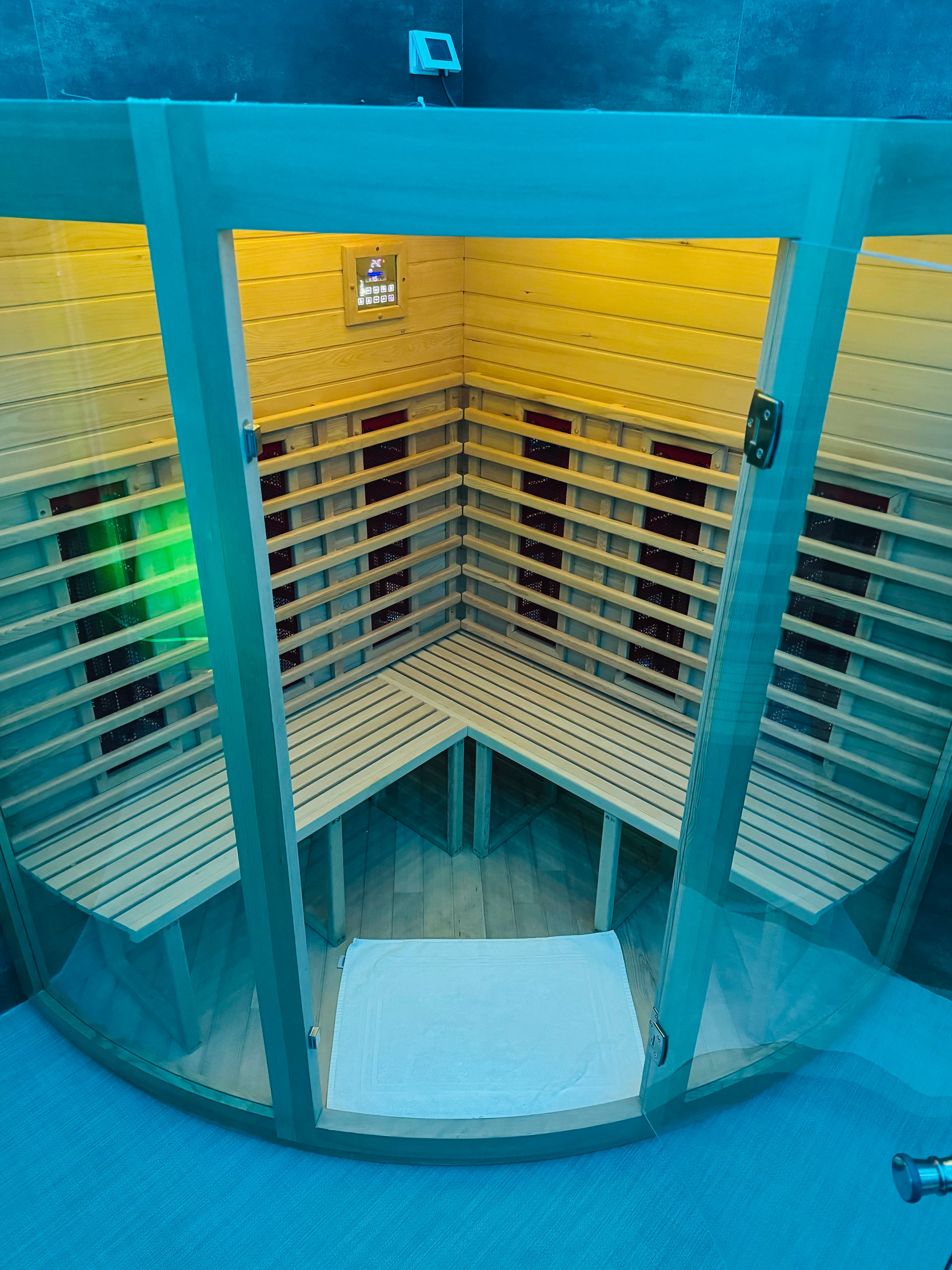 Hotel Butterfly & YoUnique Spa