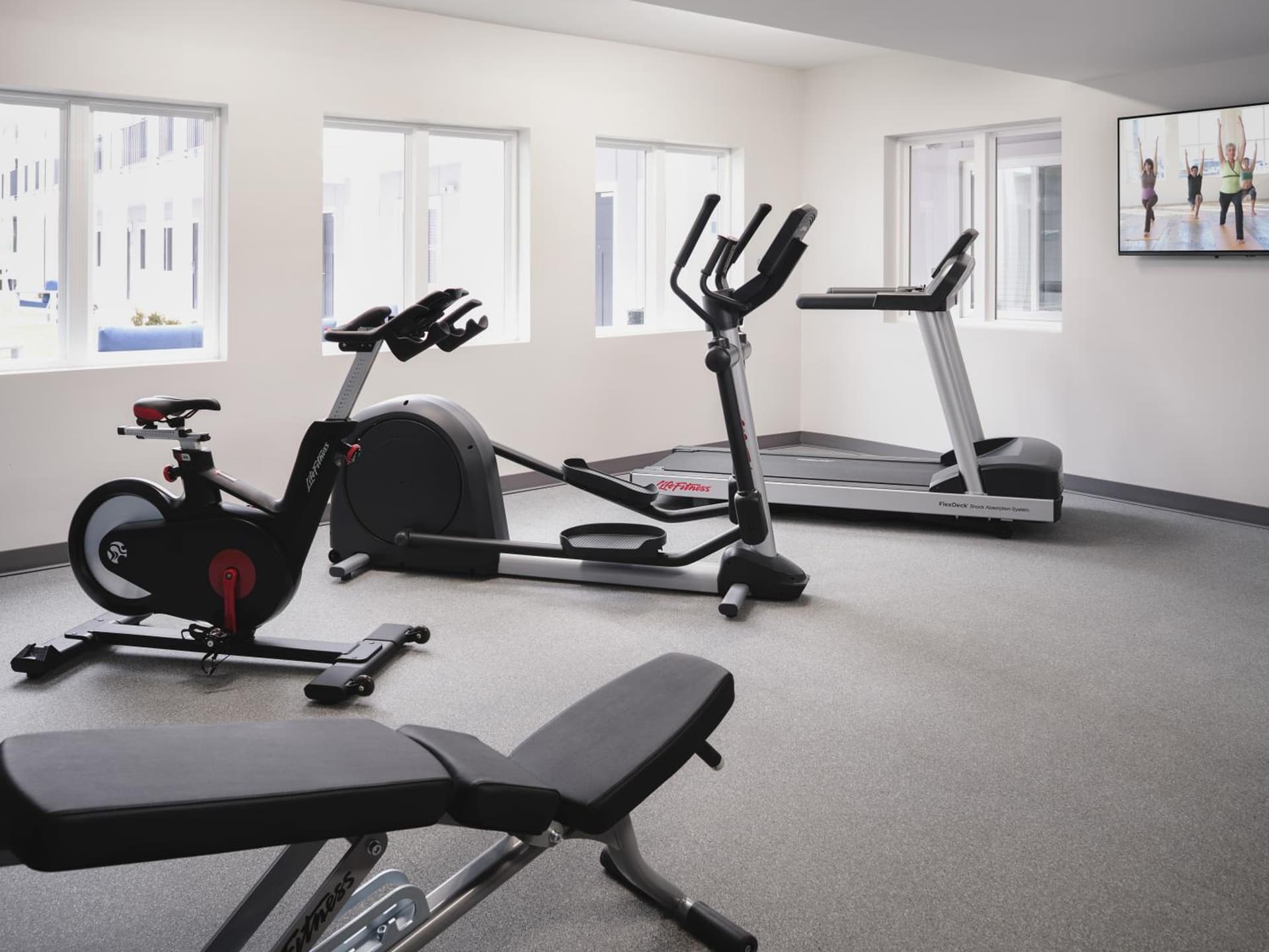 stayAPT Suites LaGrange