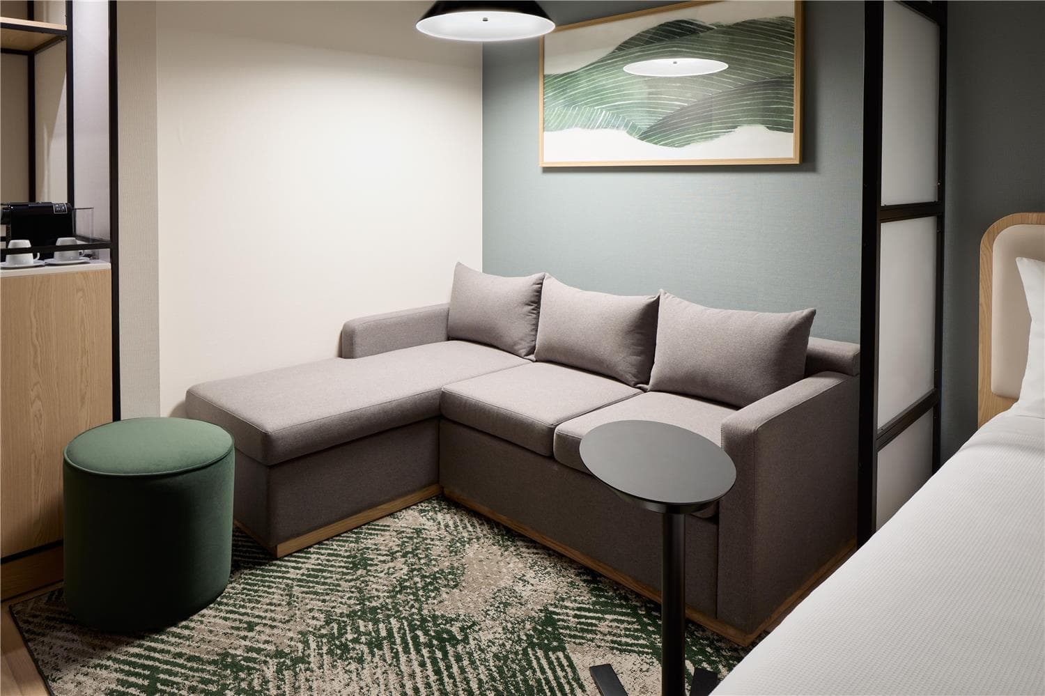 Hyatt Place Montreal Airport