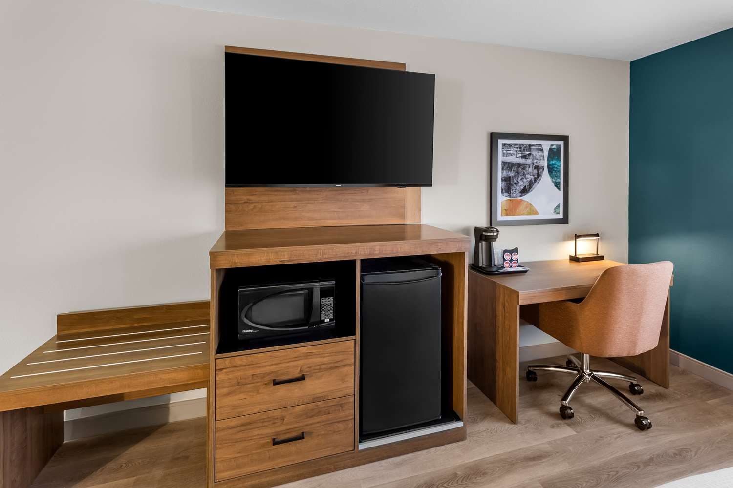 Best Western Plus Fenton