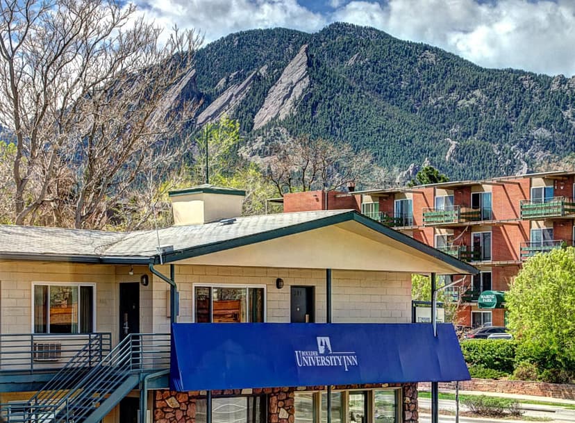 Boulder University Inn