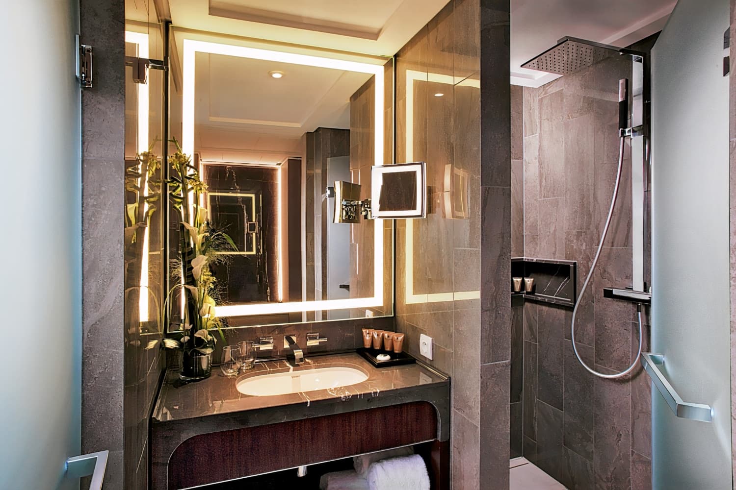 Tangla Hotel Brussels