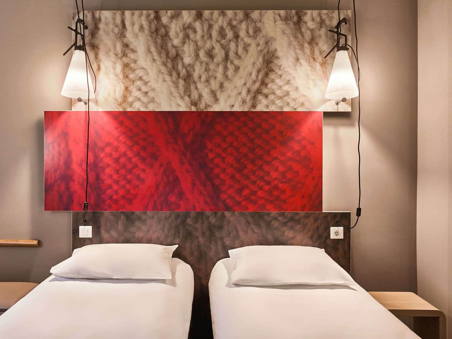 ibis Moulins South