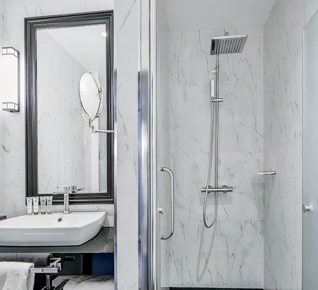 Maison Astor Paris, Curio Collection by Hilton