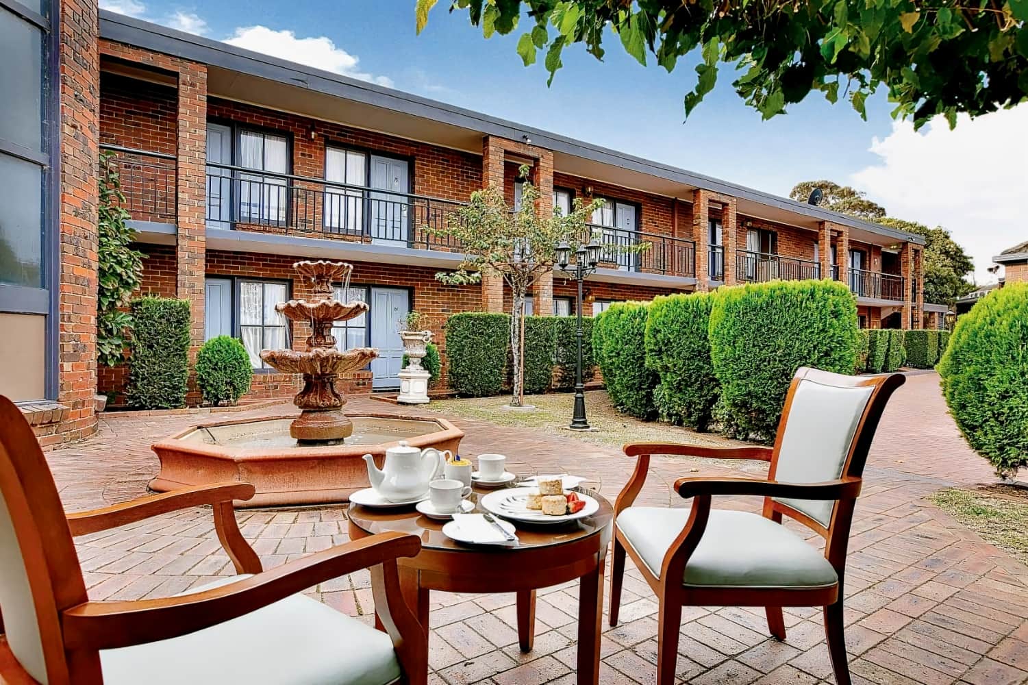Best Western Plus Buckingham International