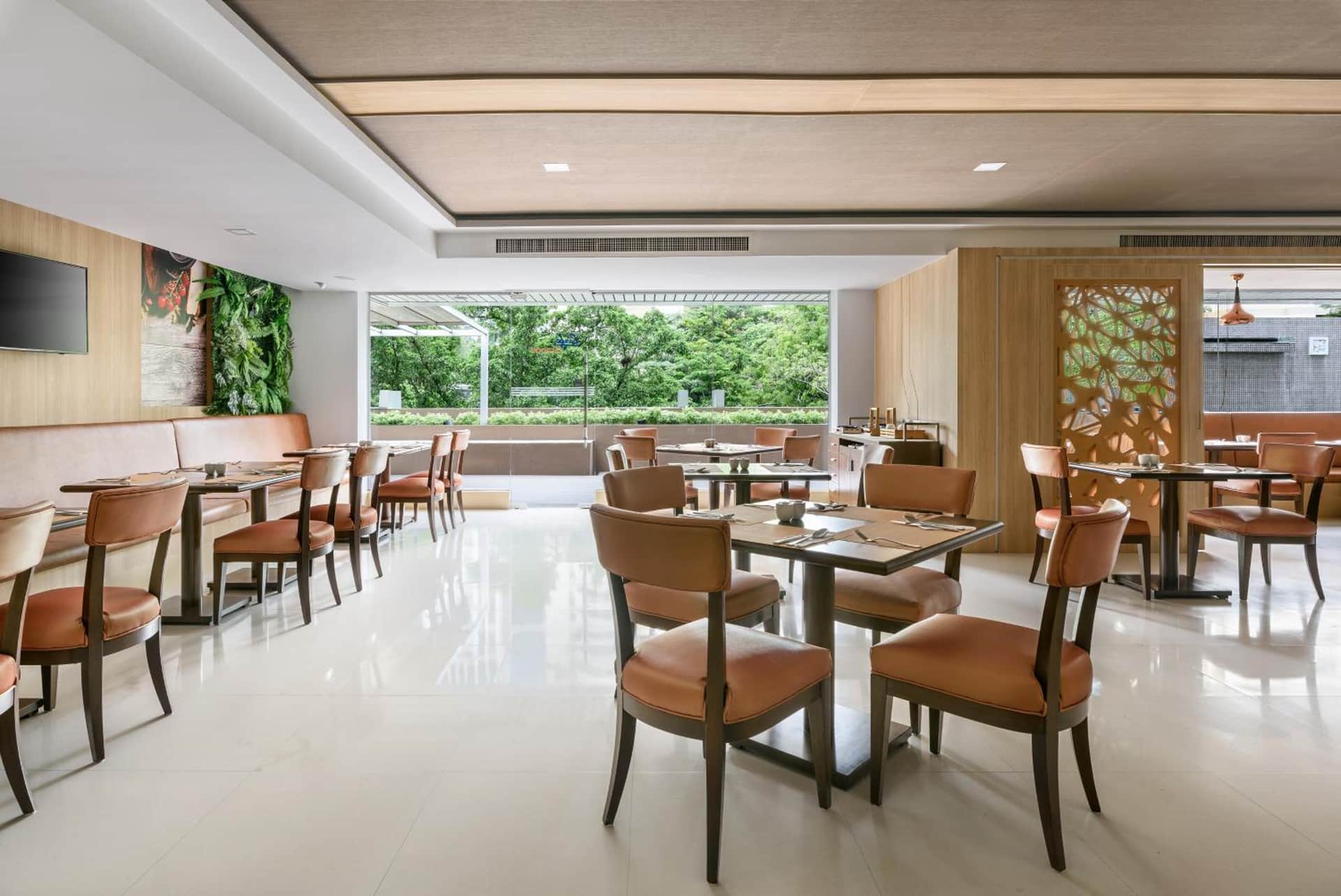 Adelphi Grande Sukhumvit