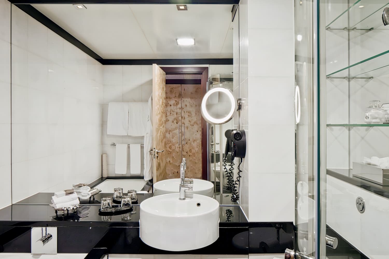 Leonardo Royal Hotel London St Pauls