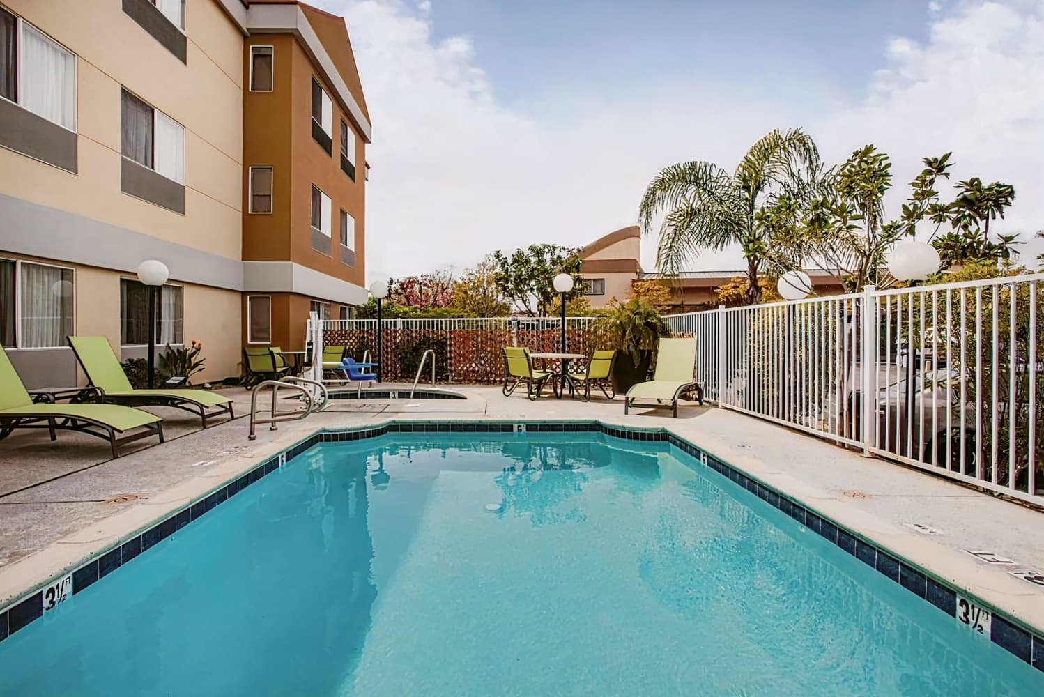 La Quinta Inn & Suites by Wyndham Dublin - Pleasanton