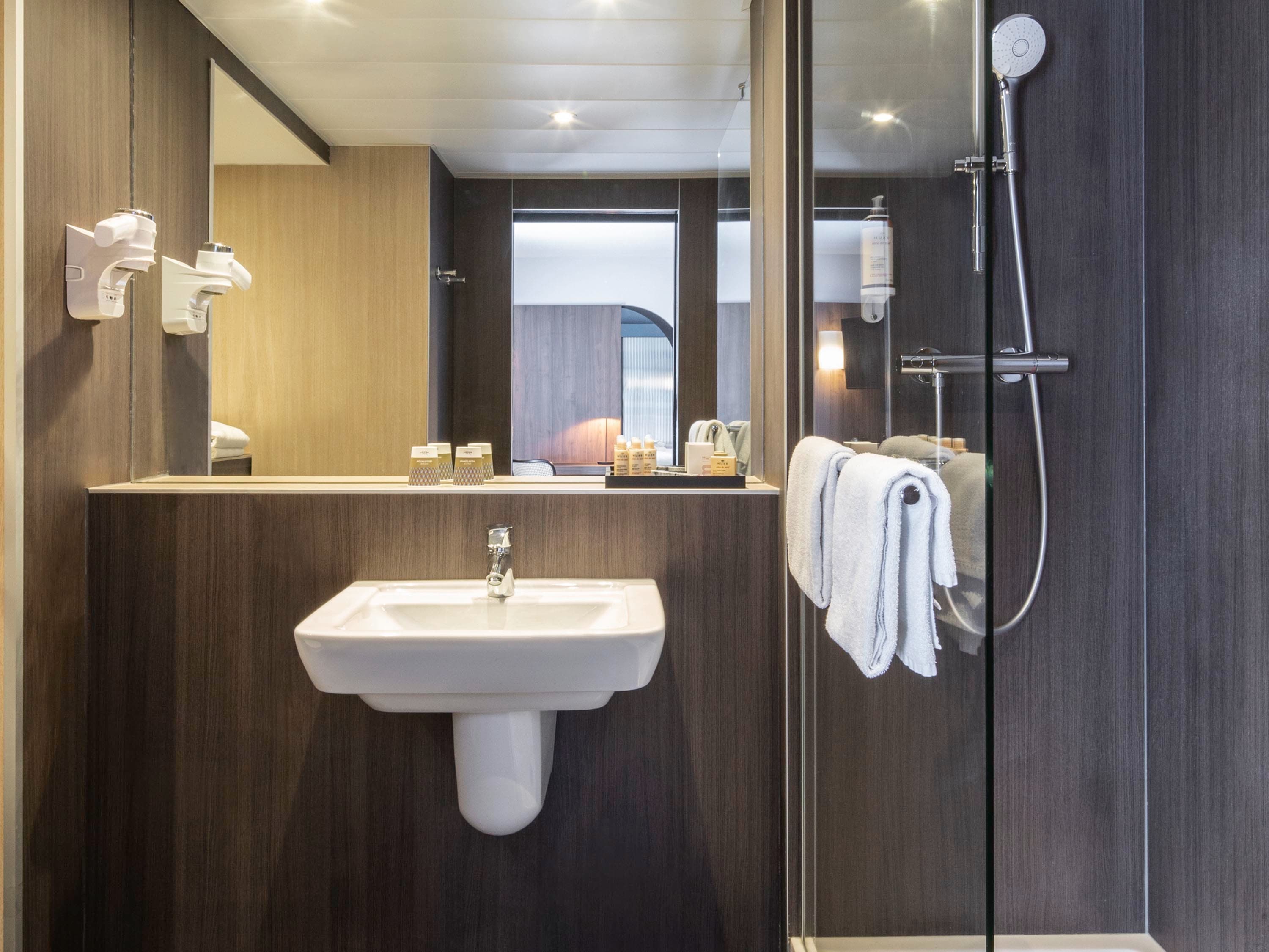 Mercure Versailles Chateau Hotel