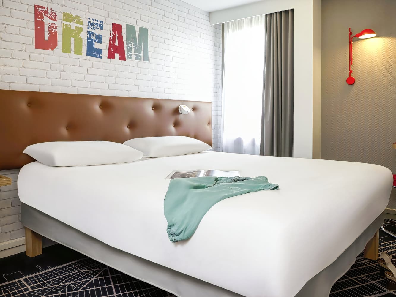 ibis Styles Chartres