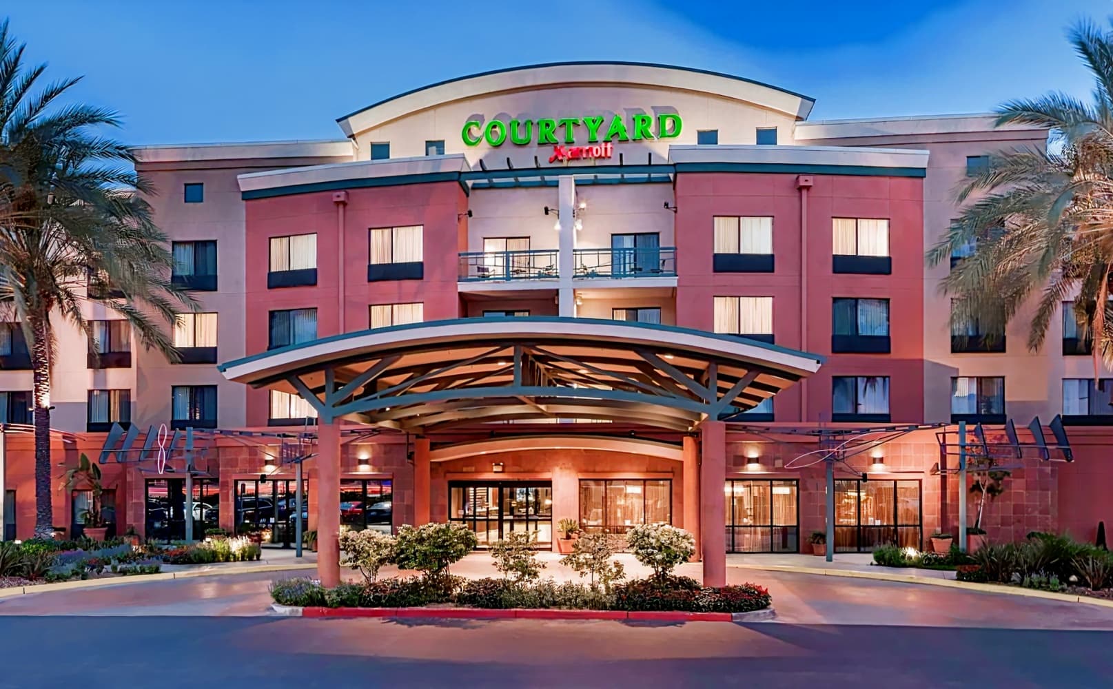 Courtyard by Marriott Los Angeles Burbank Airport