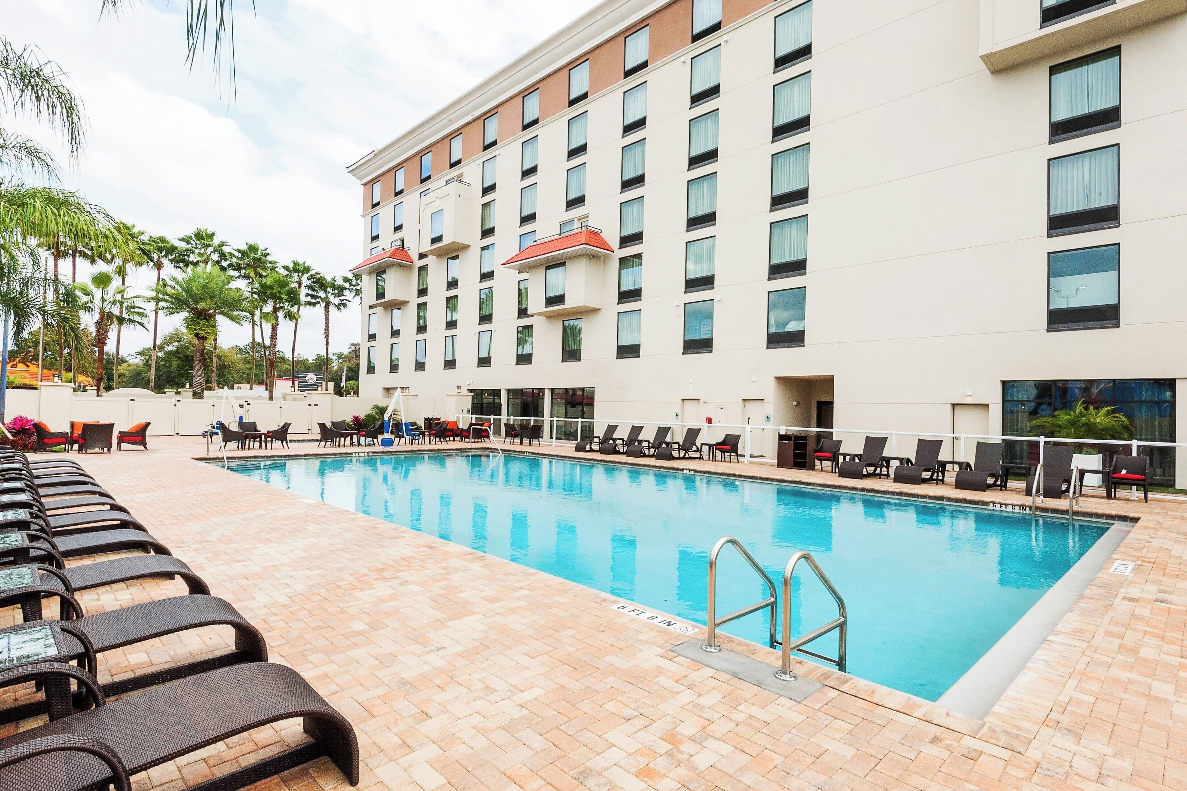 Delta Hotels by Marriott Orlando Lake Buena Vista
