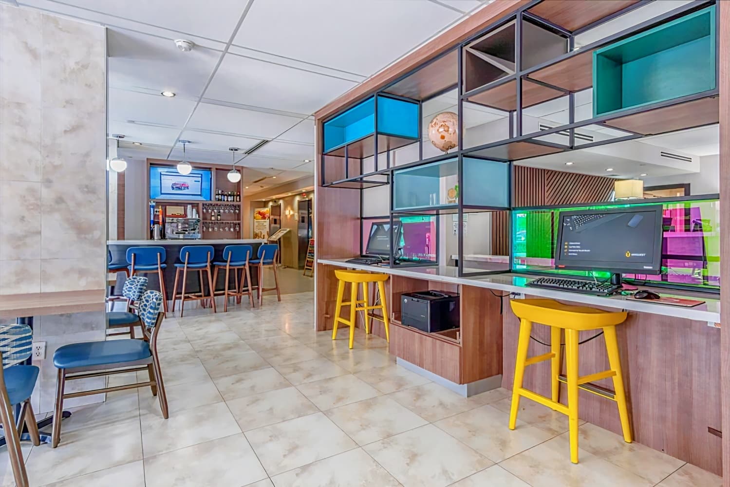 Holiday Inn Miami International Airport, an IHG Hotel