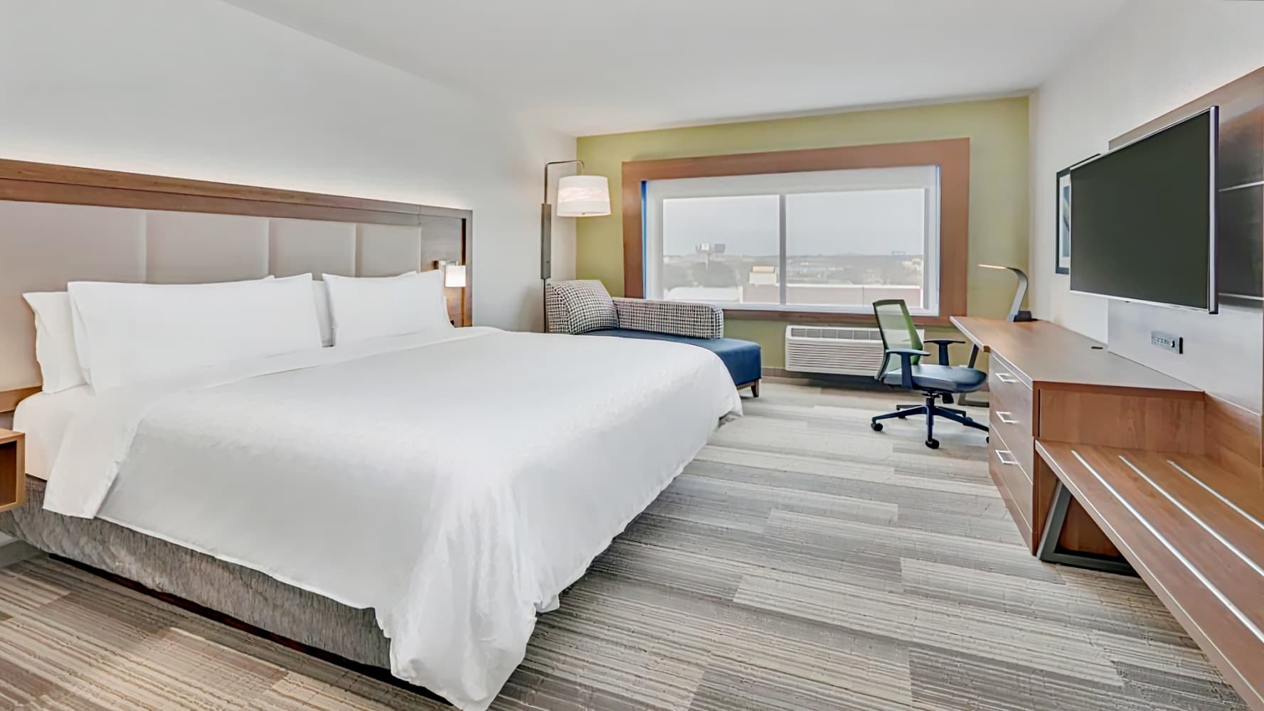 Holiday Inn Express & Suites Fort Worth North - Northlake