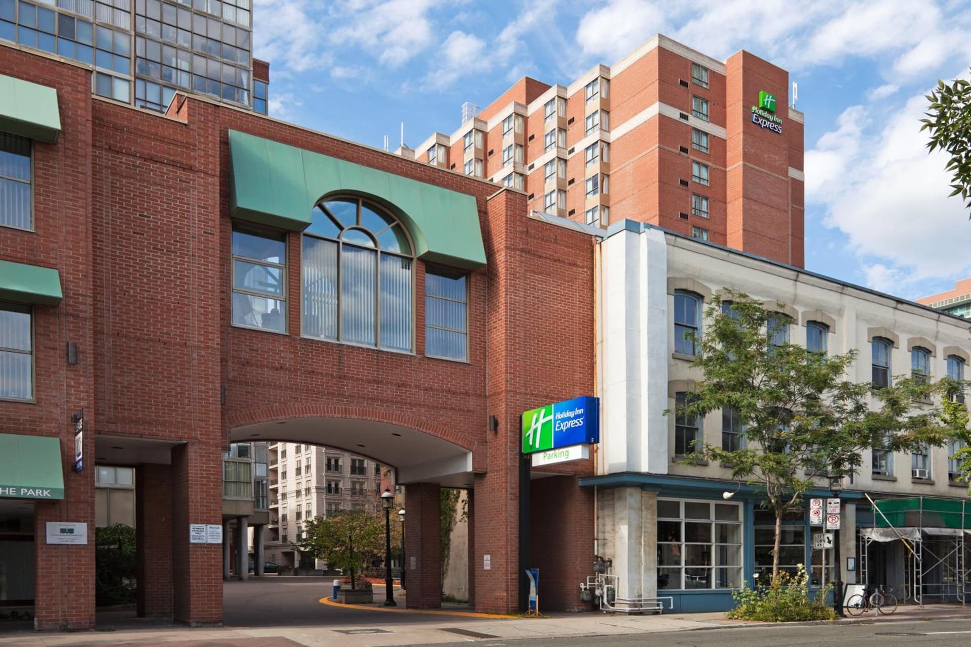 Holiday Inn Toronto Express Downtown