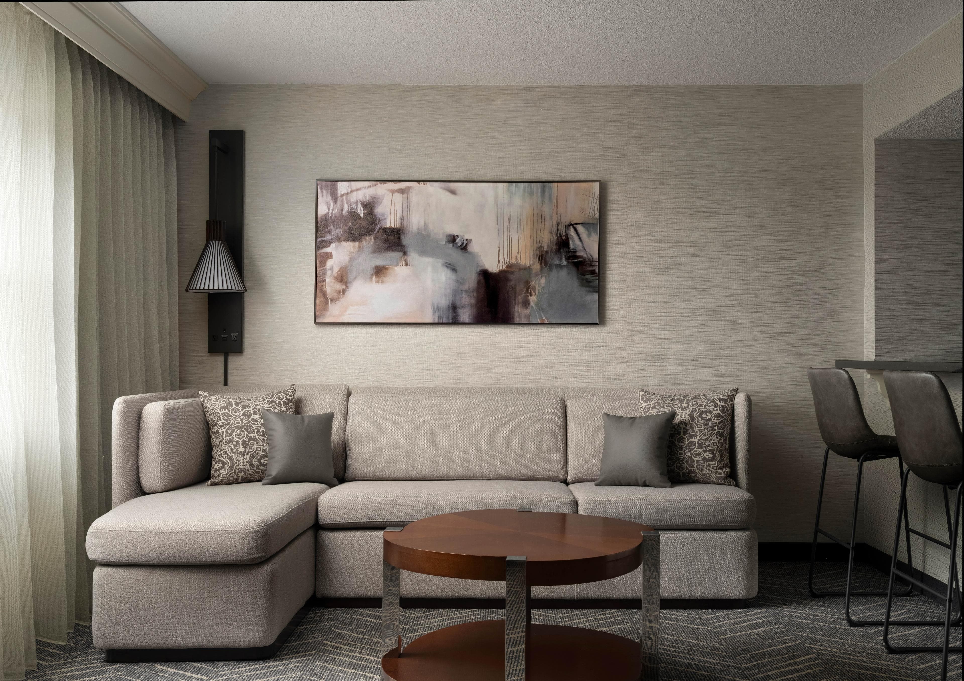 Minneapolis Marriott Northwest Hotel & Conference Center