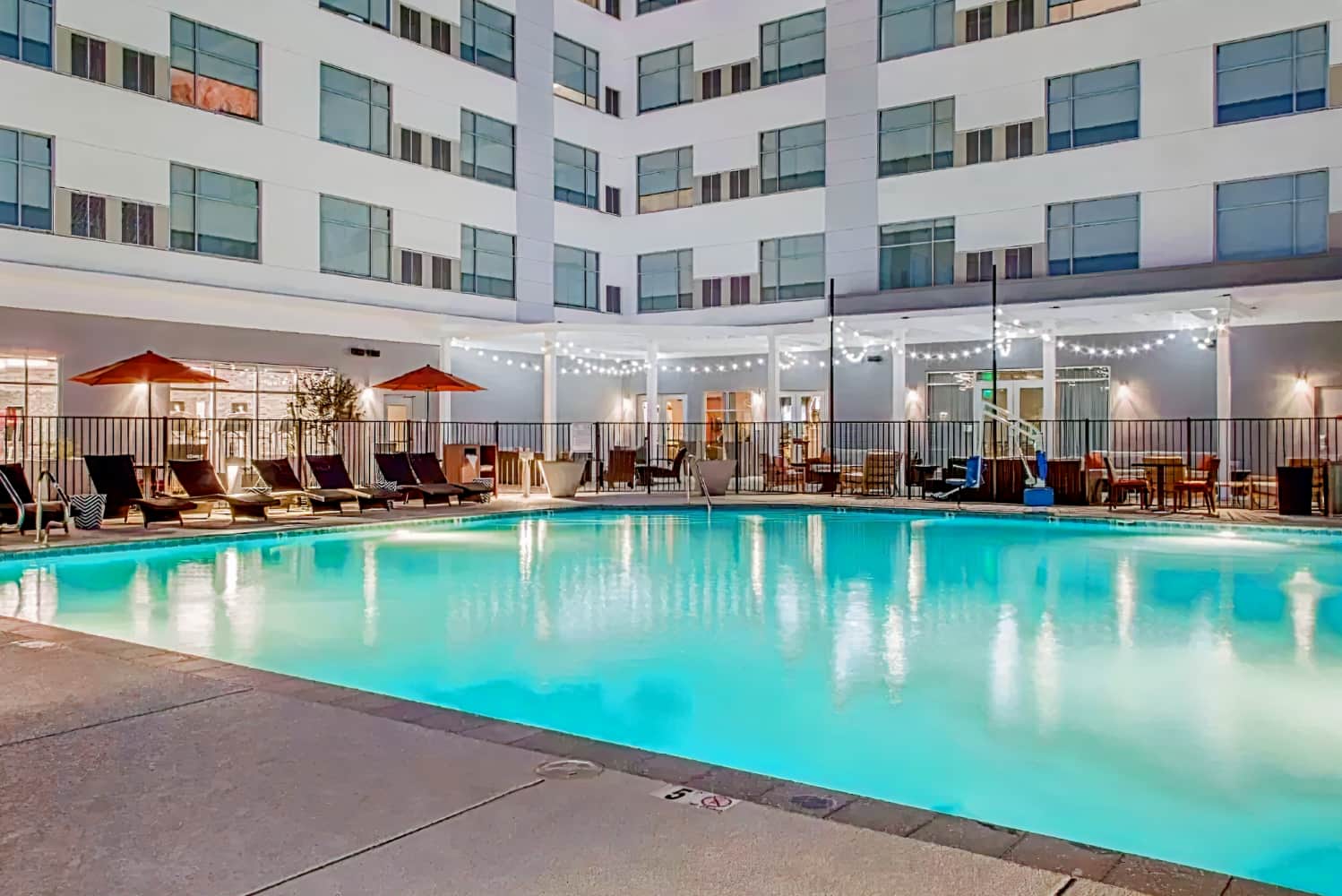 Cambria Hotel Phoenix Chandler-Fashion Center