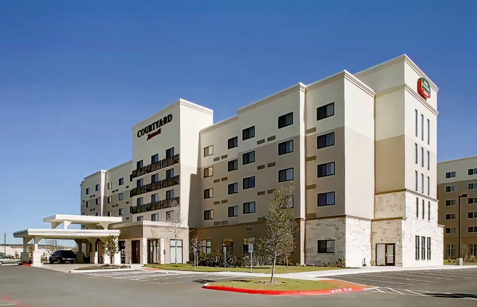 Courtyard by Marriott San Antonio Six Flags at The RIM
