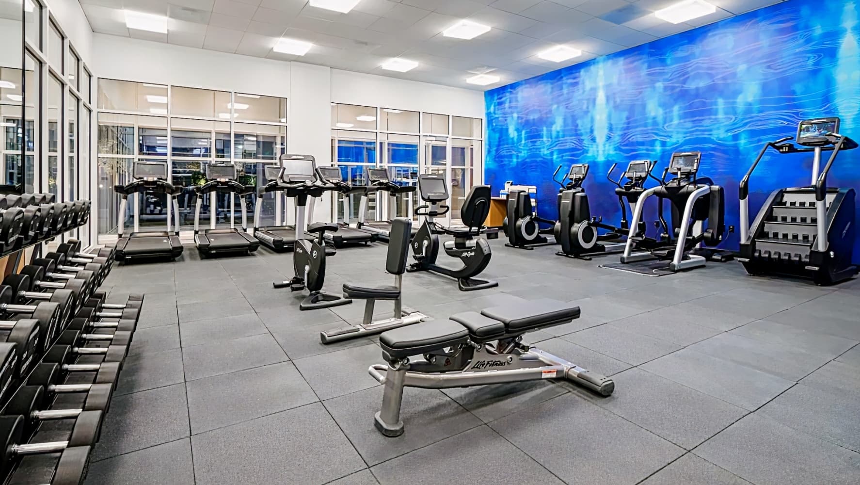 Hyatt House Washington DC / The Wharf