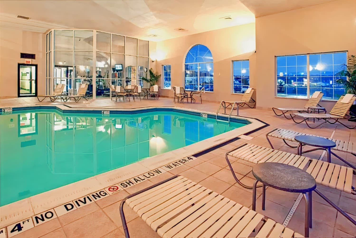 Holiday Inn Express Pittsburgh-Bridgeville