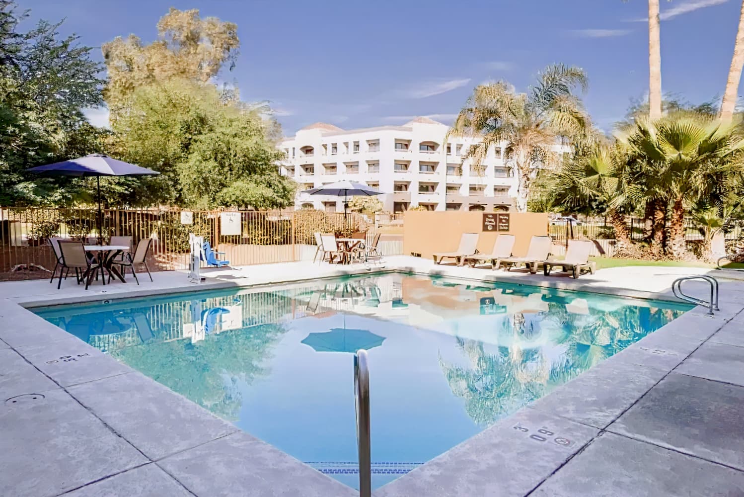 Sky Harbor Airport Inn (Old)