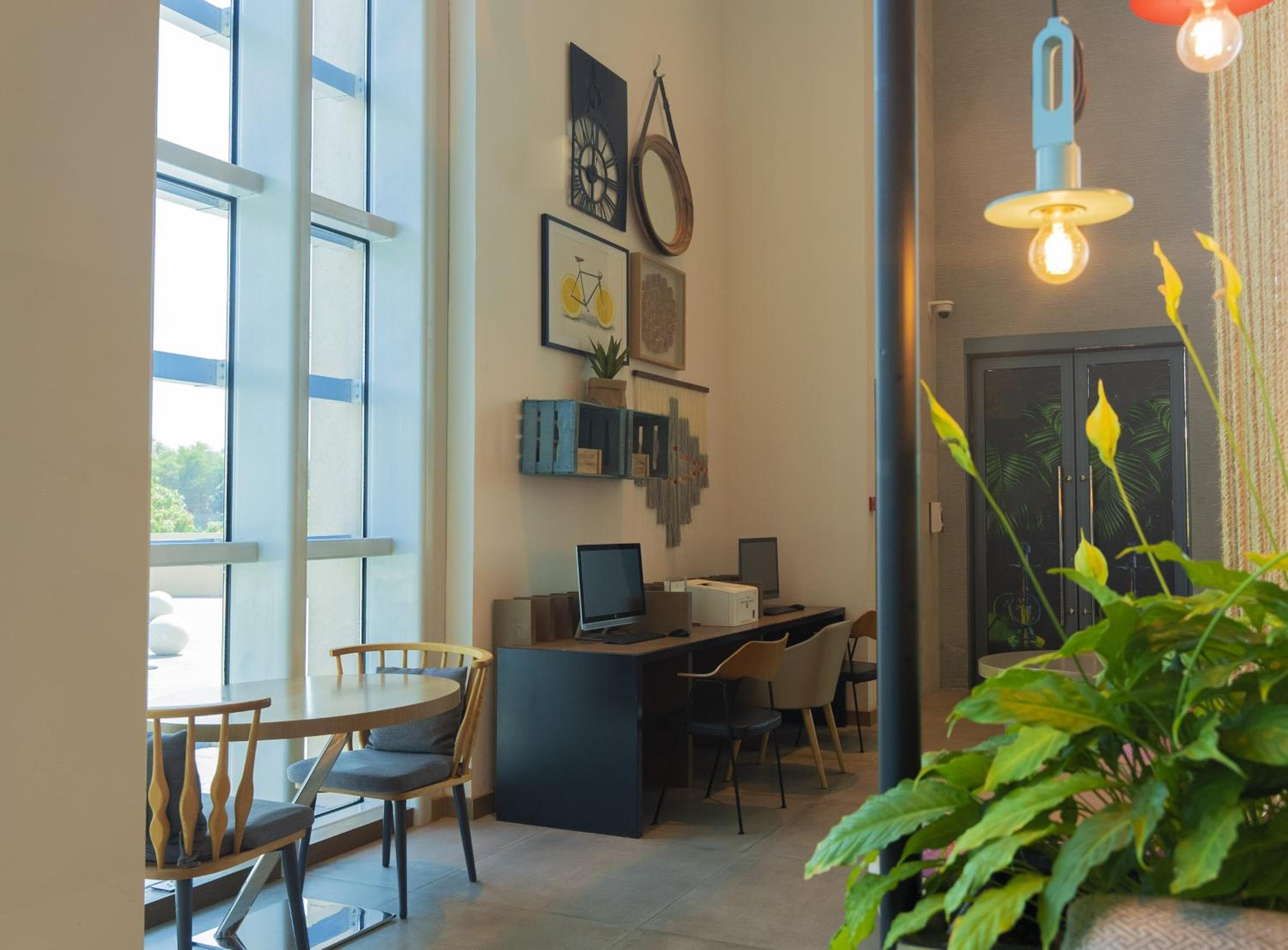 Holiday Inn Dubai Festival City