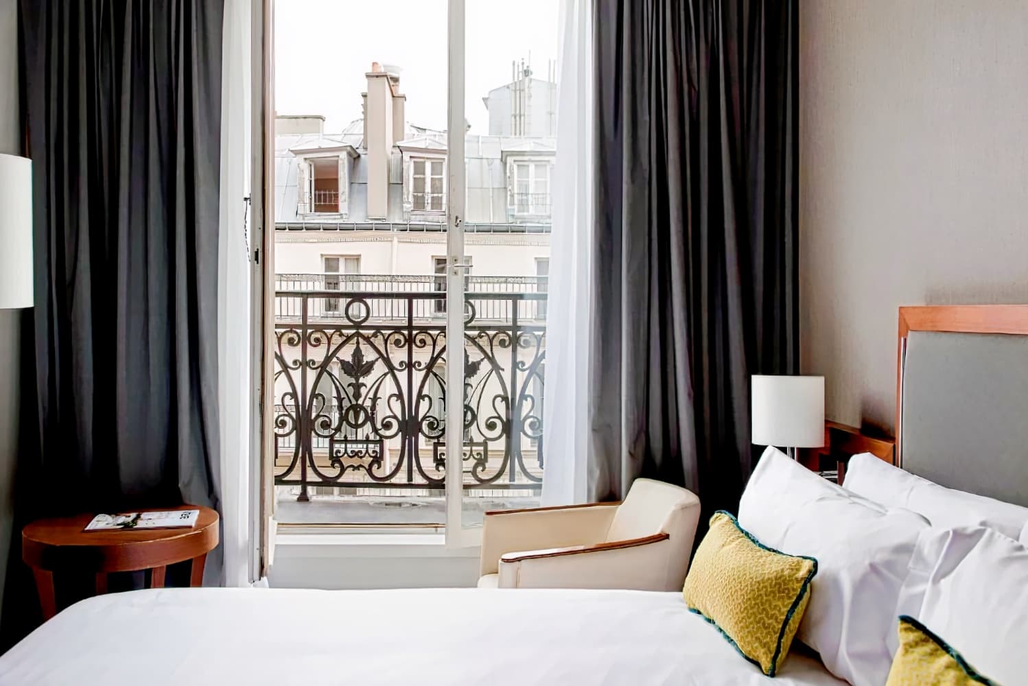 Crowne Plaza Paris République, an IHG Hotel