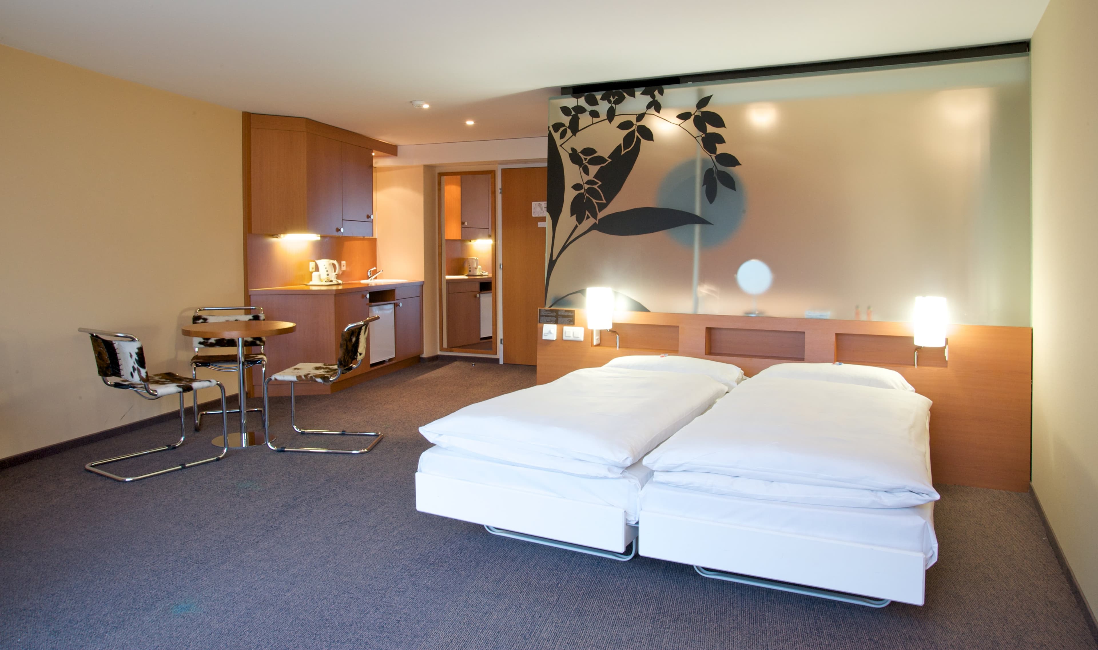 Alpha Palmiers by Fassbind