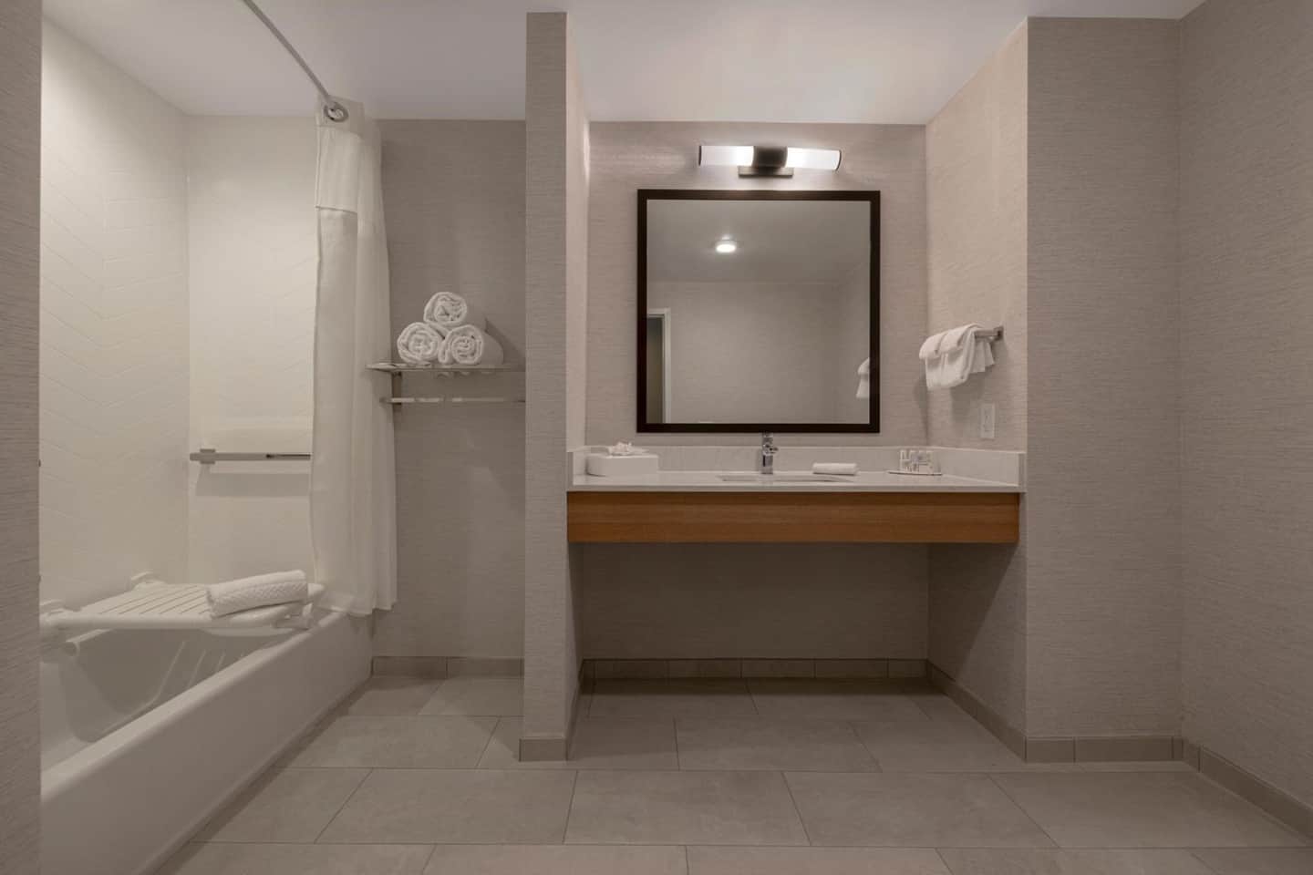 Fairfield by Marriott Inn & Suites Denver Airport at Gateway Park