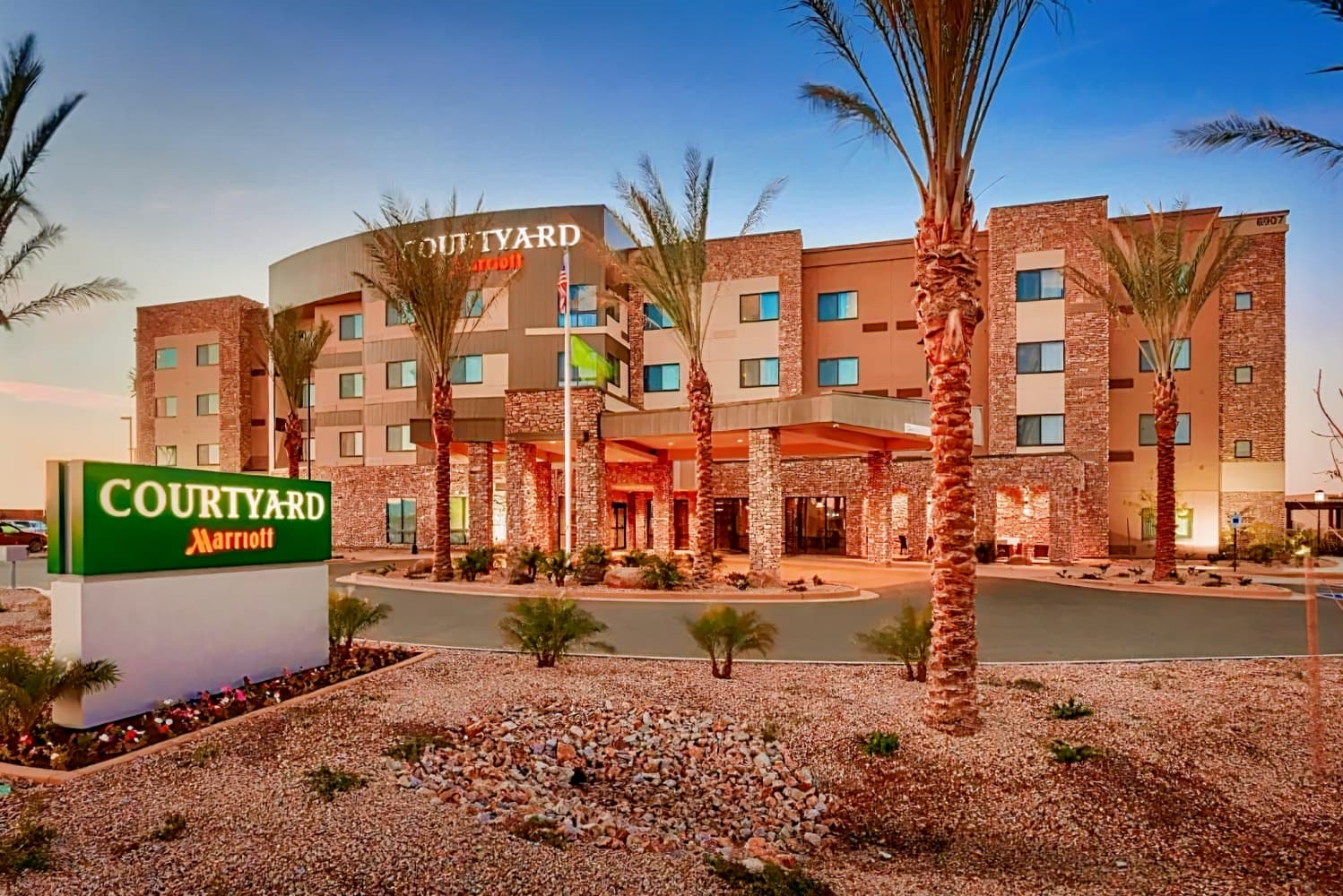 Courtyard Phoenix Mesa Gateway Airport