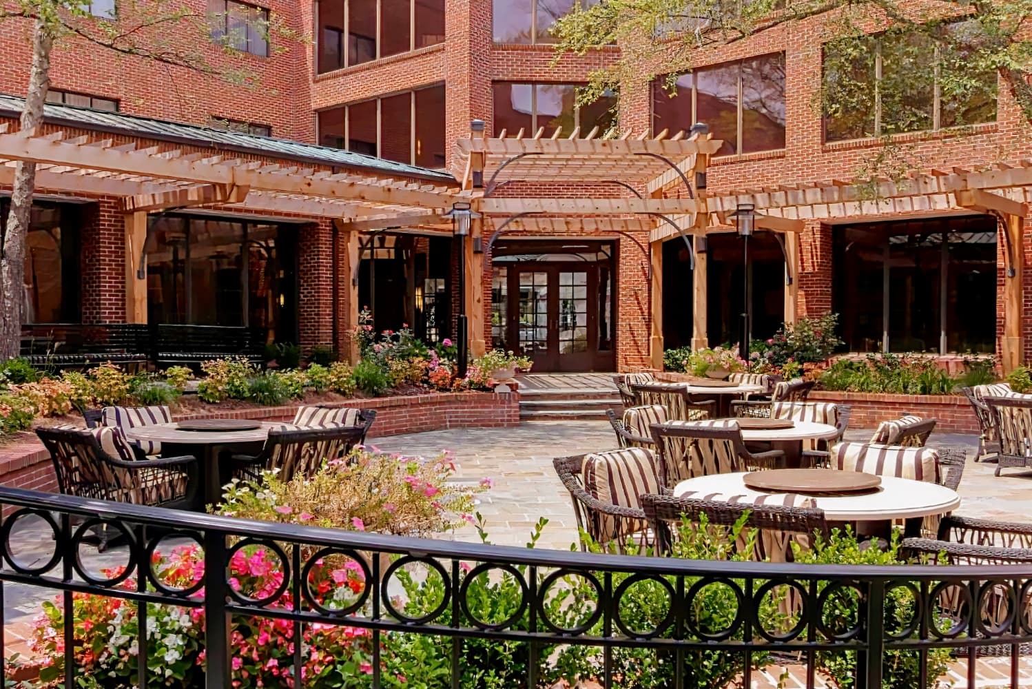 DoubleTree Suites by Hilton Charlotte/SouthPark