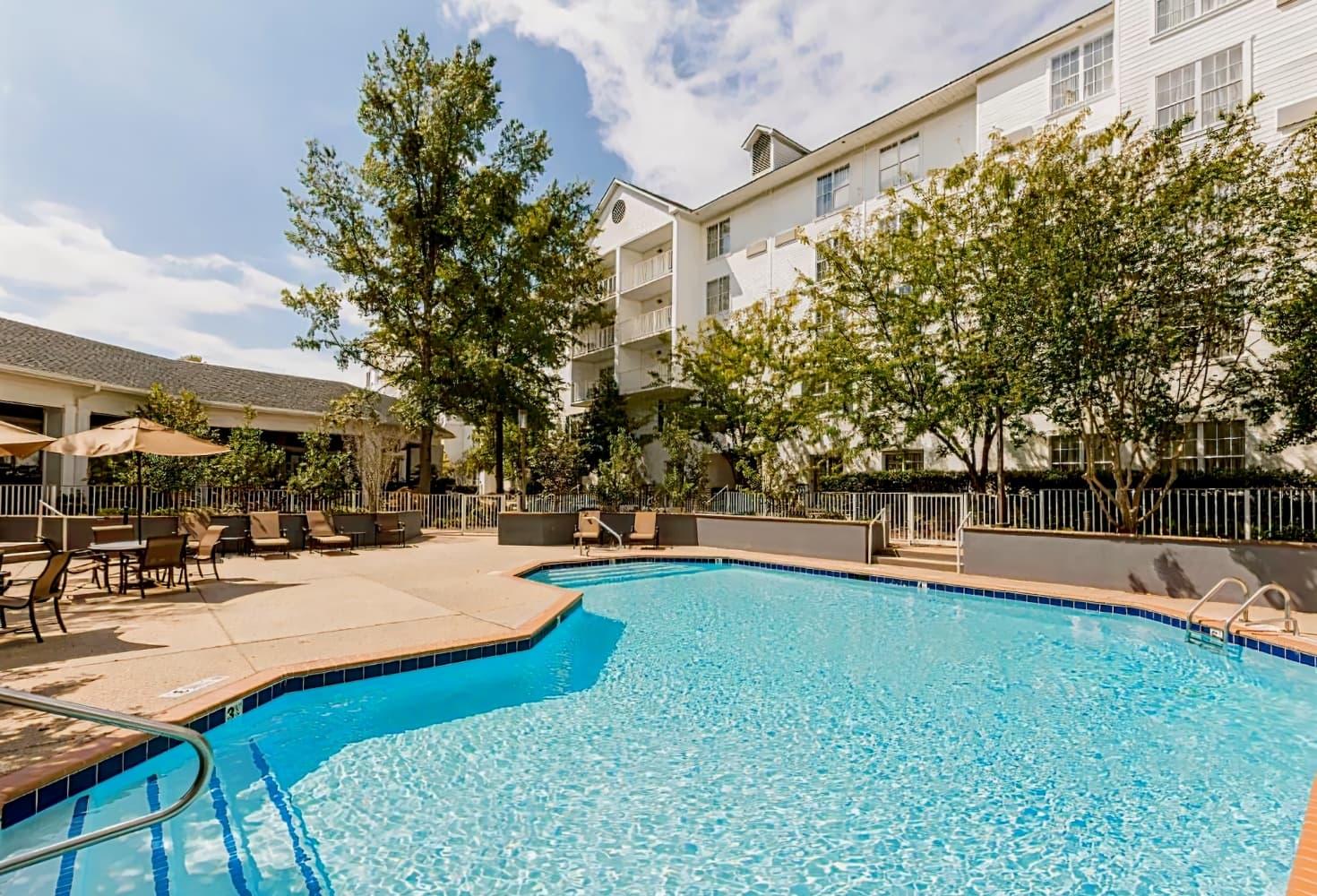 DoubleTree by Hilton Hotel Raleigh-Durham Airport at Research Triangle Park