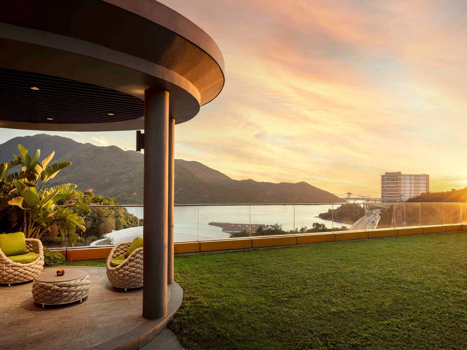 The Silveri Hong Kong - MGallery