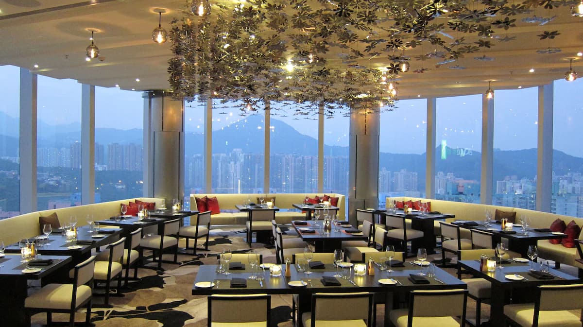 The Royal Garden Kowloon East (formerly: Royal Plaza Hong Kong Kowloon East, an IHG Hotel)