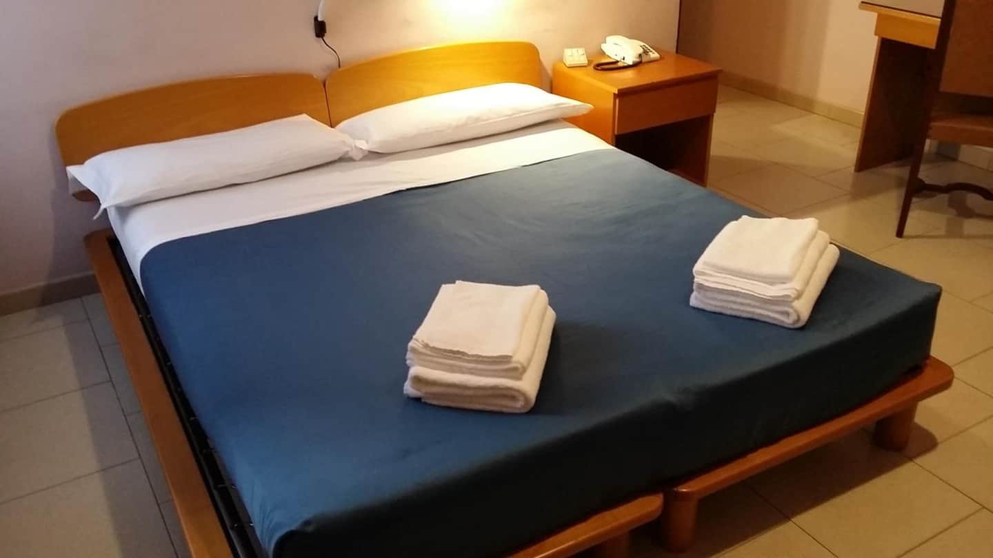 Flying Hotel