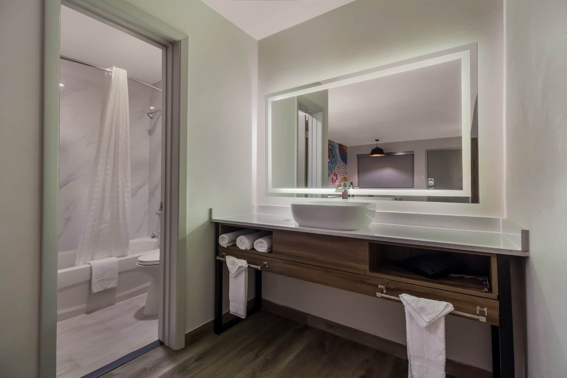 Signature Inn Houston Galleria