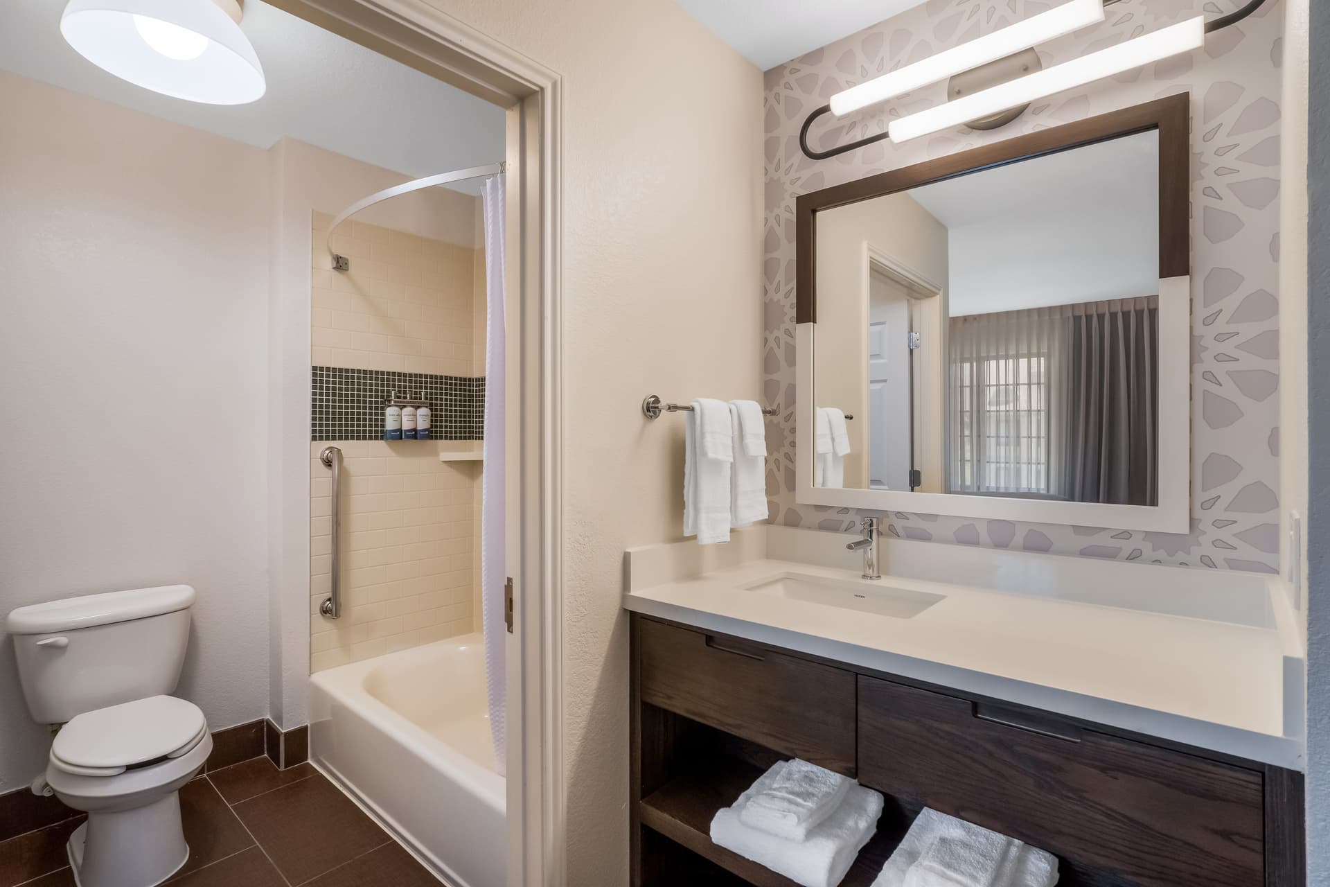 Sonesta ES Suites Austin The Domain Area