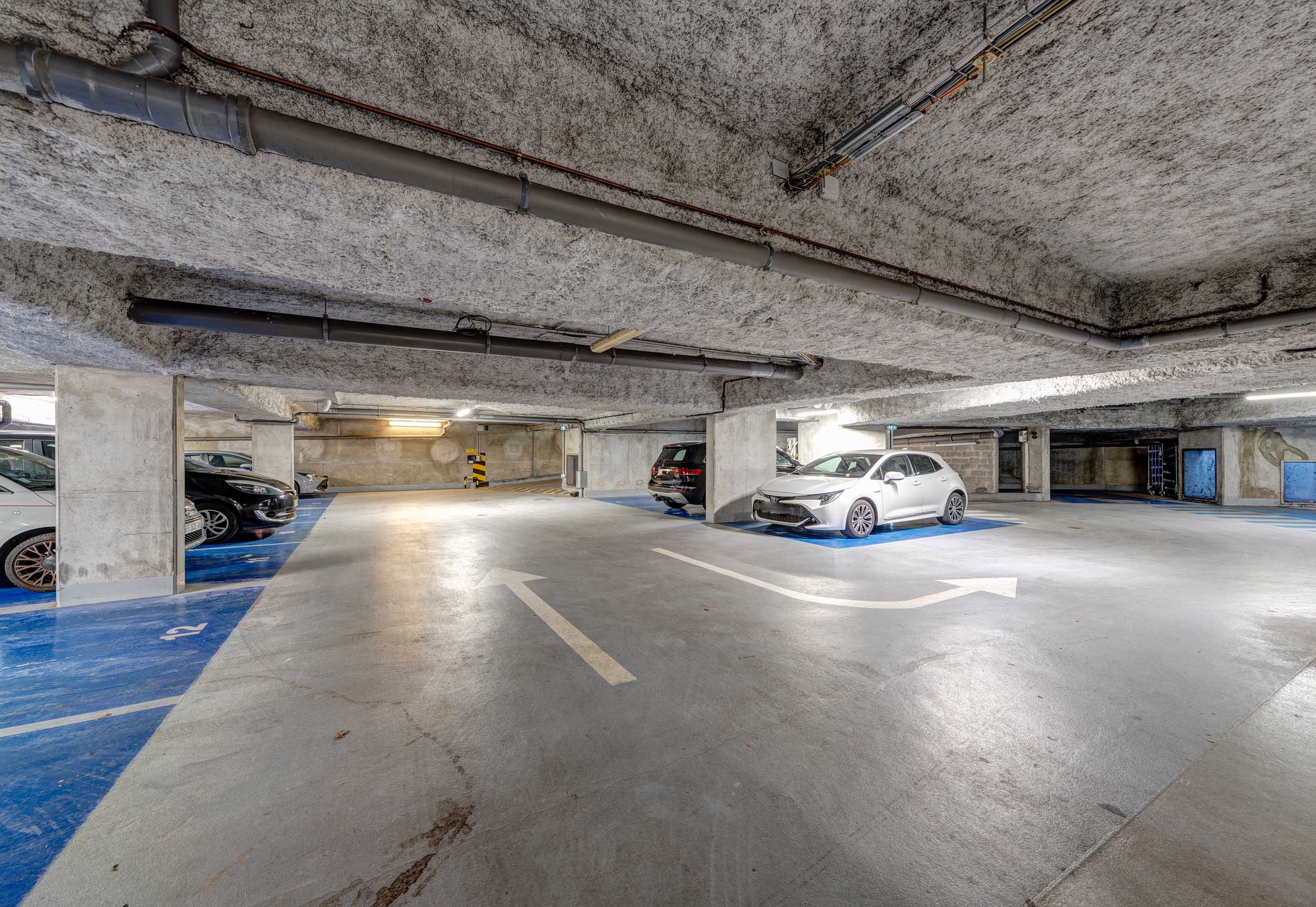 B&B HOME Rueil-Malmaison Gare