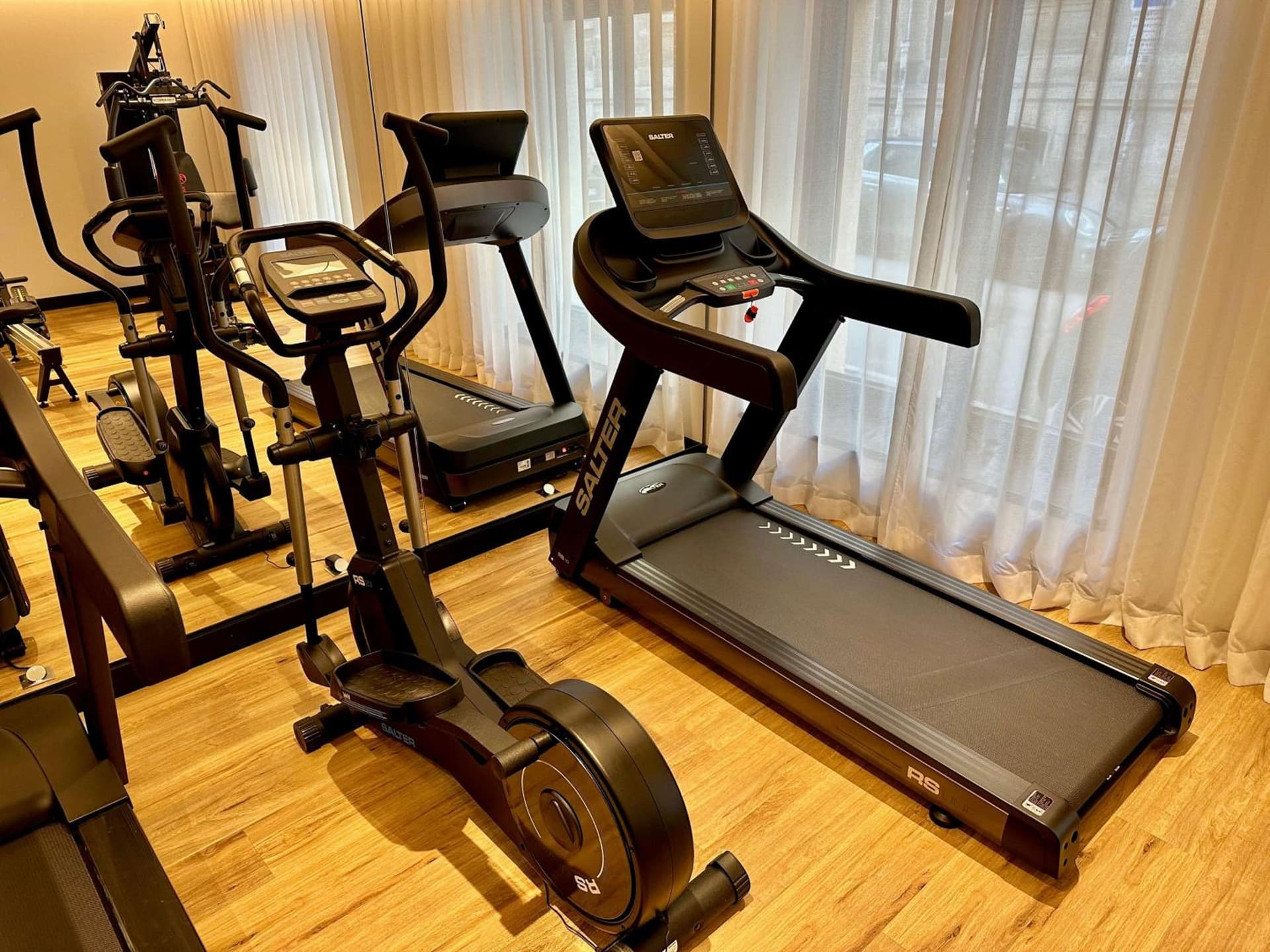 Best Western Plus Crystal, Hôtel, Bar & Spa