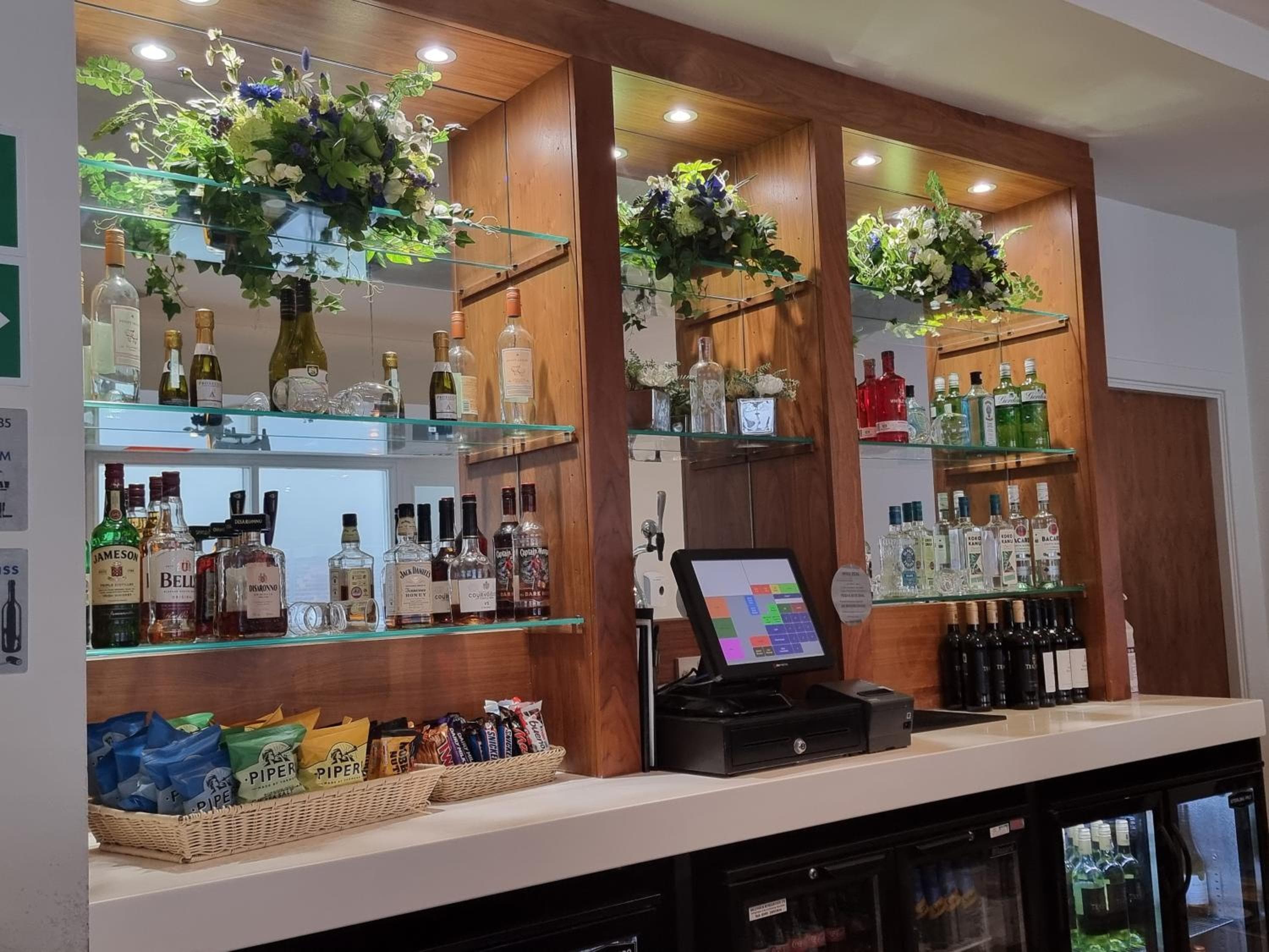 Holiday Inn Express Wakefield, an IHG Hotel