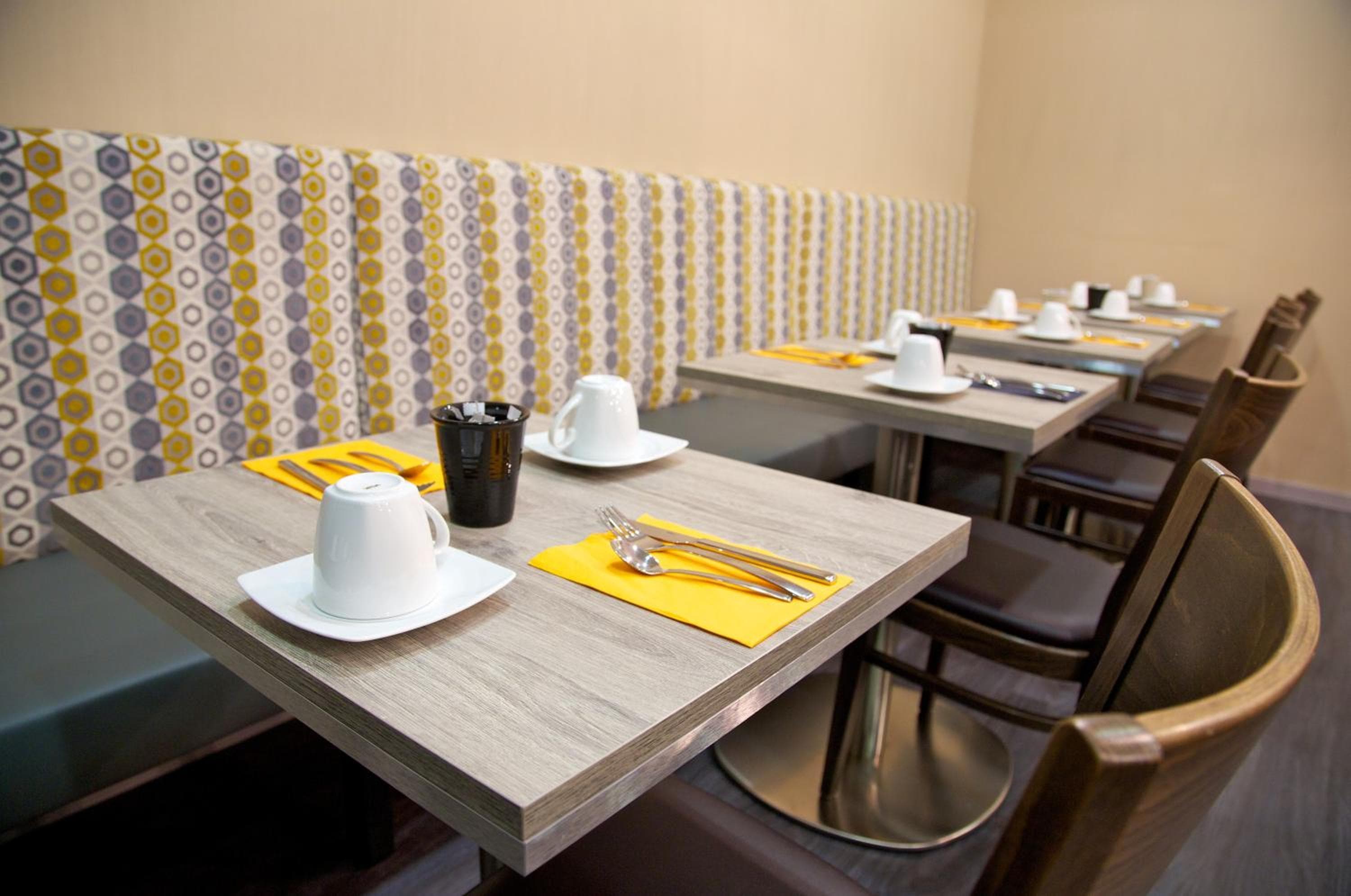 Campanile Prime - Lyon Meyzieu