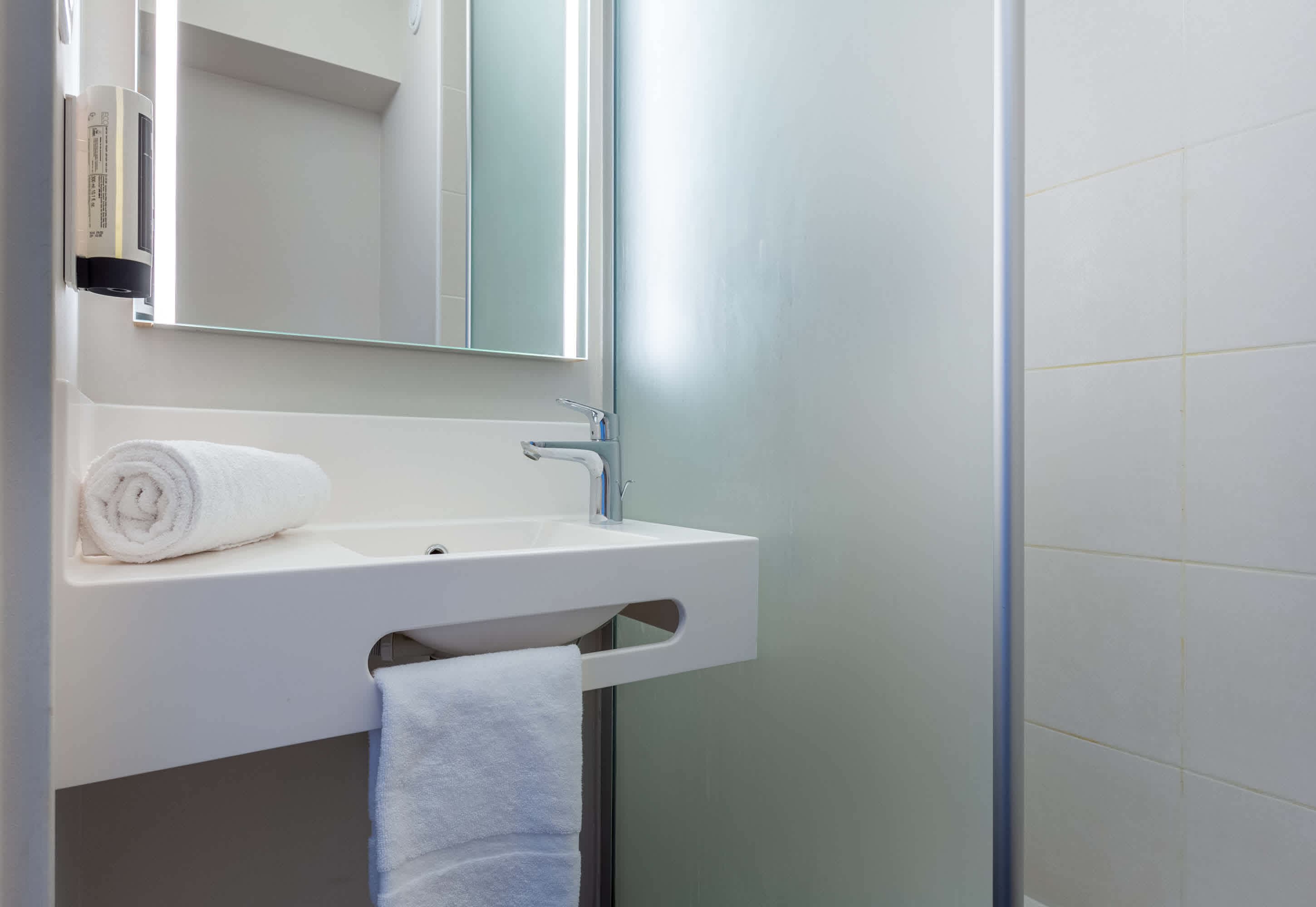 B&B HOTEL Chartres Océane