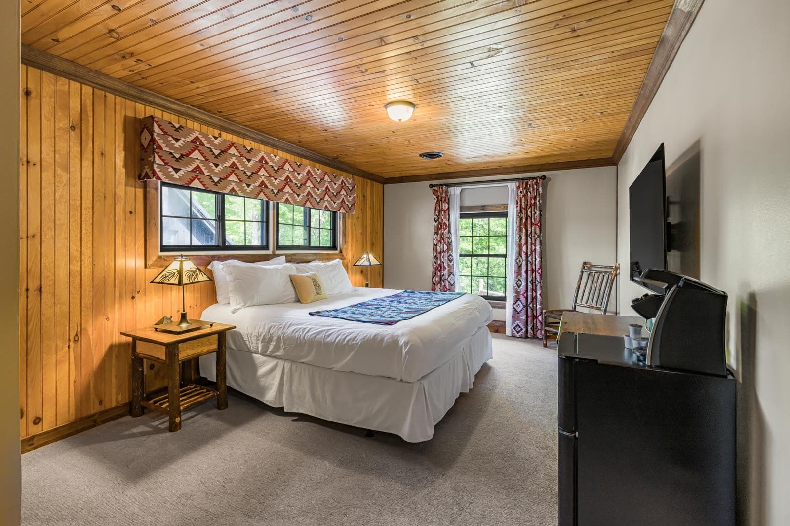 Great Pines By Weekender