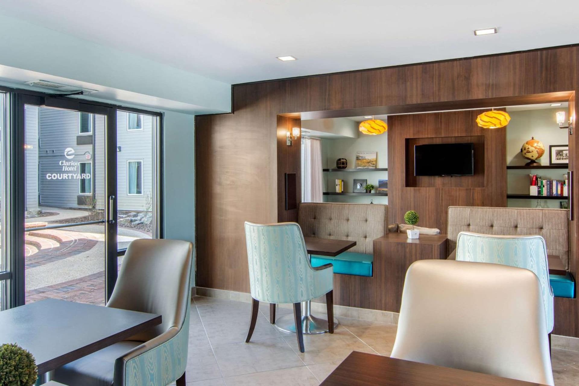 Clarion Inn & Suites Atlanta Downtown